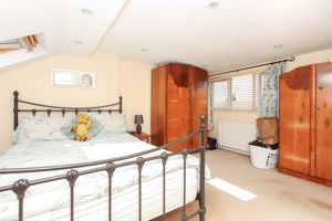 Photo 11- click for photo gallery